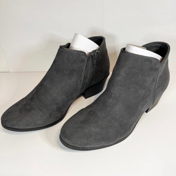 Style & Co Charcoal Wileyy Ankle Booties - 8 Wide - Picture 4 of 6